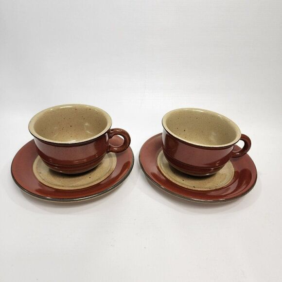 Set of 2 - Mikasa Bob Van Allen Teacup & Saucer Burgundy P1101 Japan - Picture 2 of 7